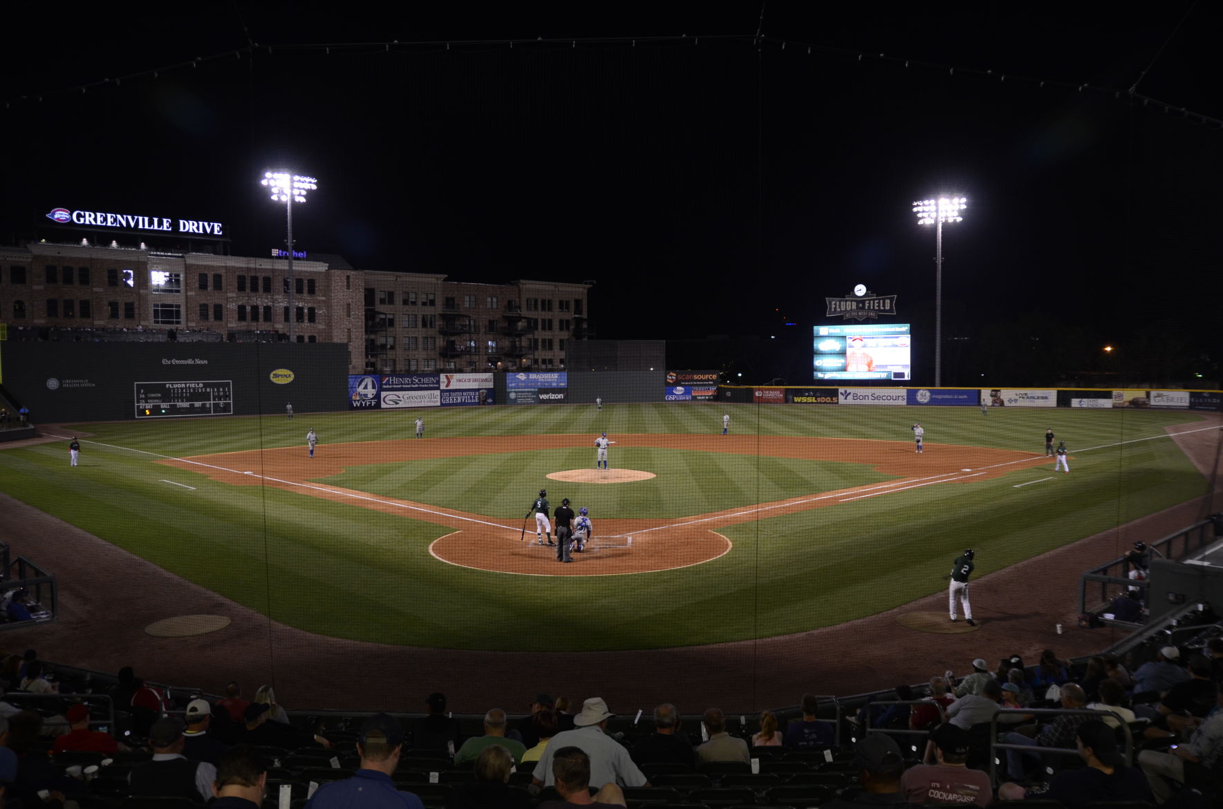Fluor Field